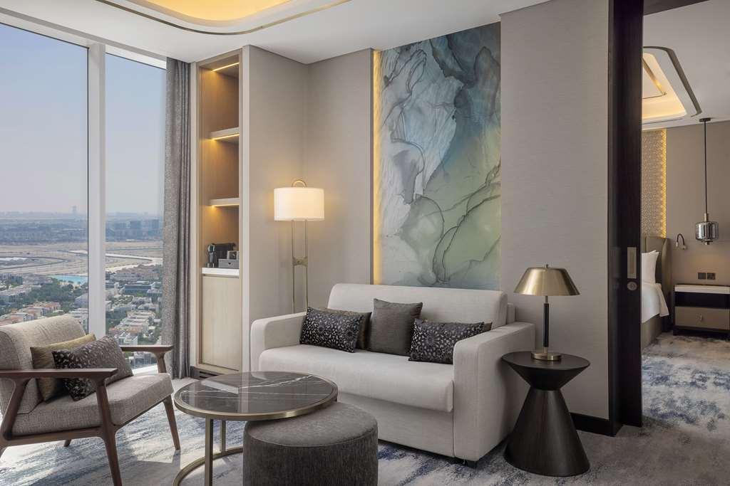 Embassy Suites By Hilton Dubai Business Bay Ruang foto