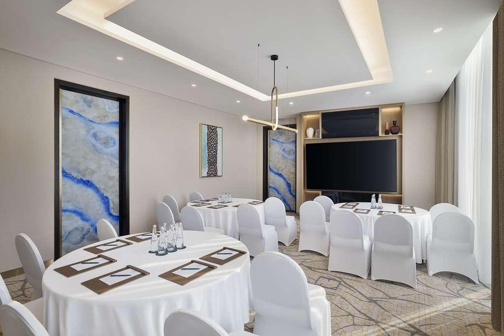 Embassy Suites By Hilton Dubai Business Bay Fasilitas foto