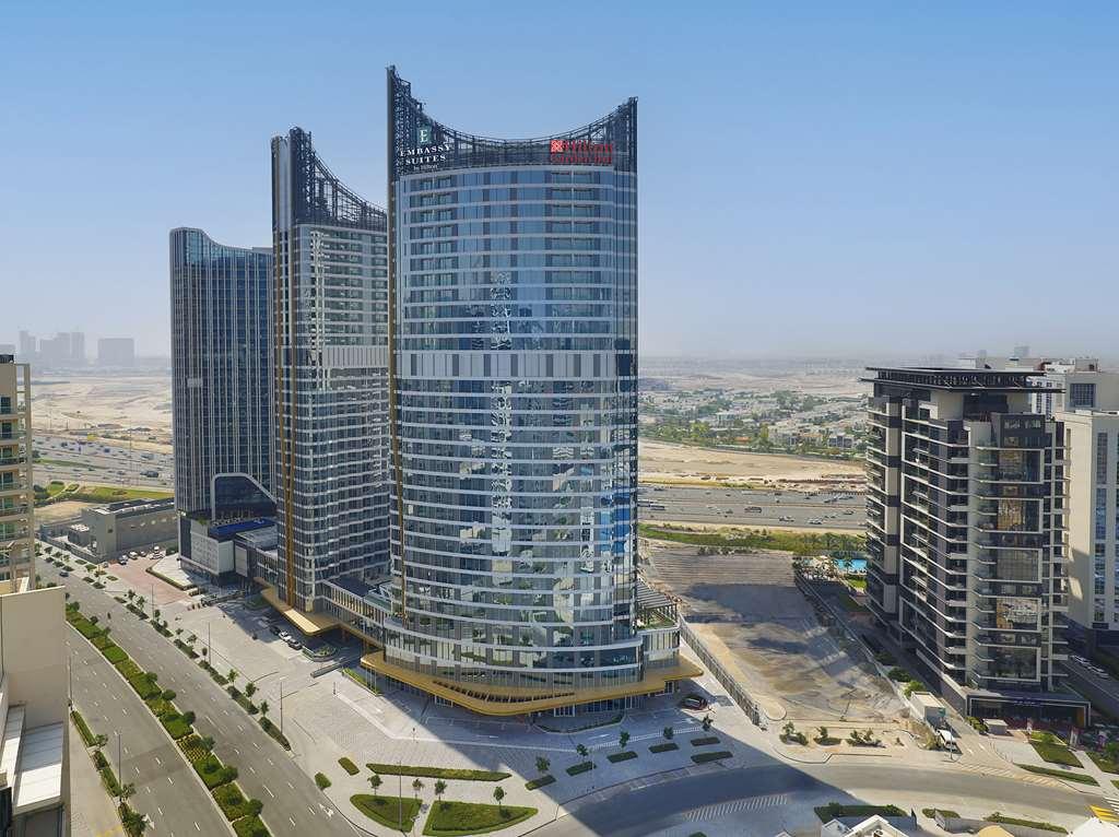 Embassy Suites By Hilton Dubai Business Bay Bagian luar foto